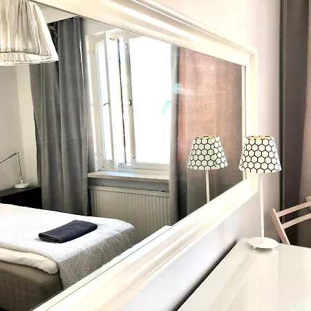 Scandinavian Heart Of The Tyoemiehenkatu Apartament *