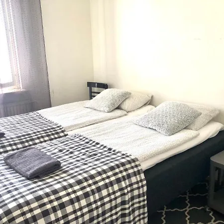 Scandinavian Heart Of The Tyoemiehenkatu Apartament Helsinki