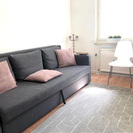 Apartment Scandinavian Heart Of The Tyoemiehenkatu
