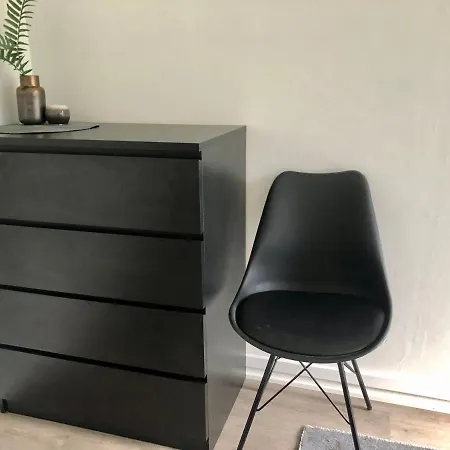 Scandinavian Heart Of The Tyoemiehenkatu Apartment